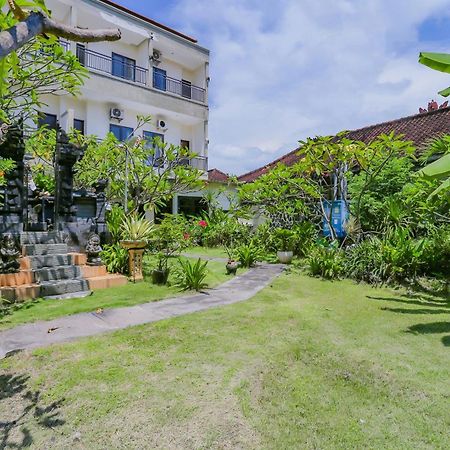 Oyo 4012 Ari Beach Inn 꾸따 외부 사진