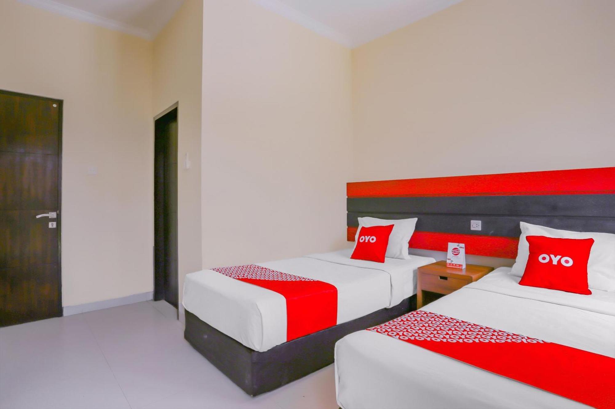 Oyo 4012 Ari Beach Inn 꾸따 외부 사진